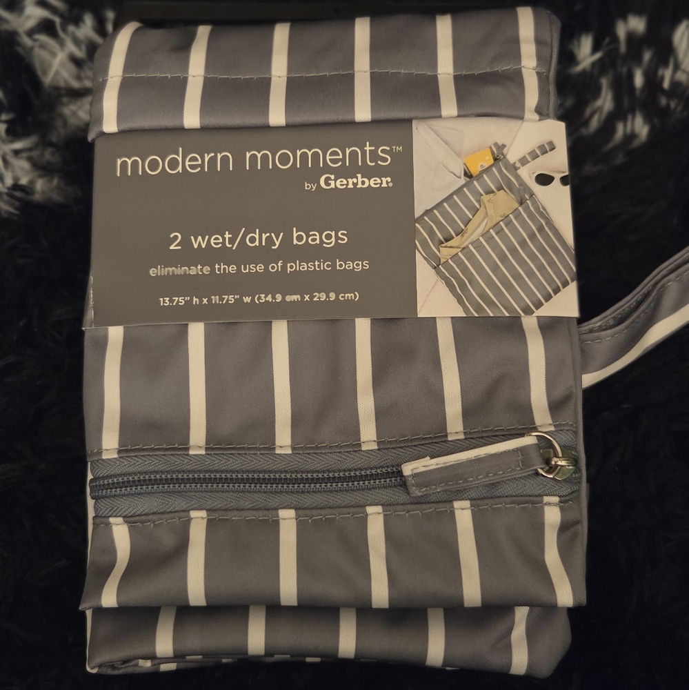 Modern Moments Wet/ Dry Bags ***Bonus Free Samples Bag***